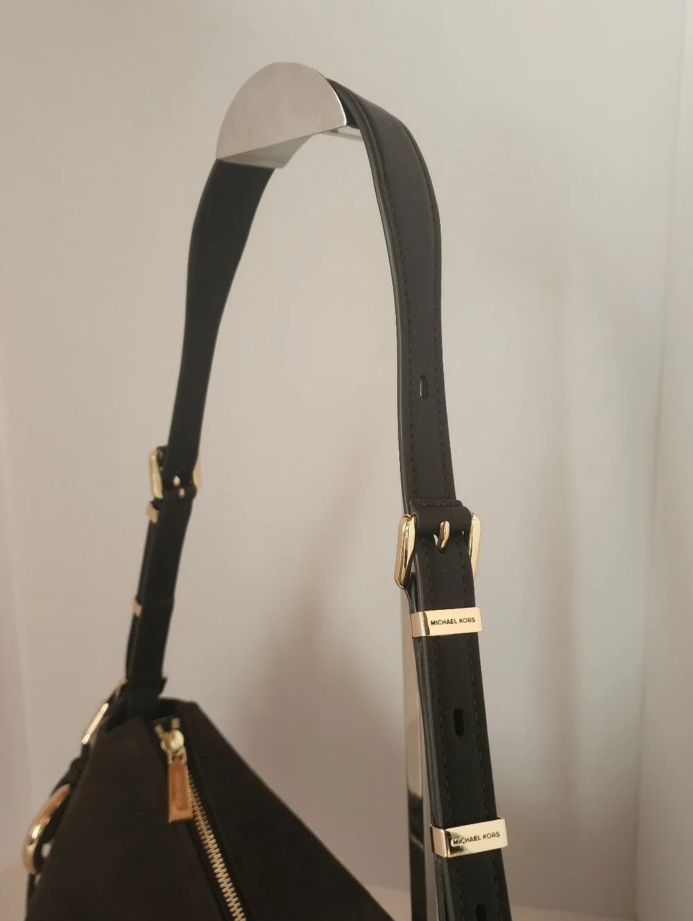 NWT MICHAEL KOR MED NOLITA NEWBUCK